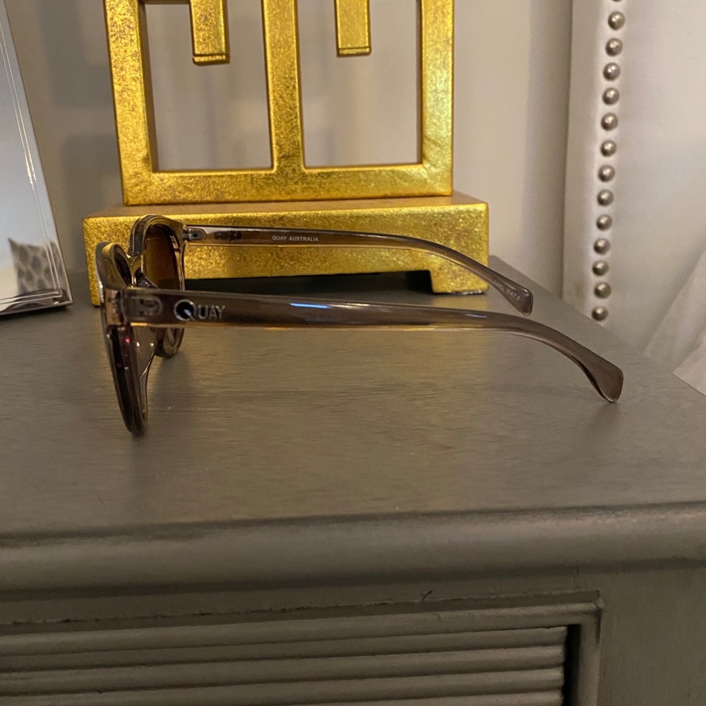 Quay sunglasses - Picture 2 of 3